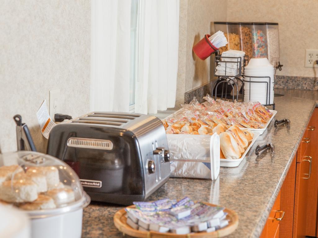 Countryside Suites Lincoln I-80 外观 照片