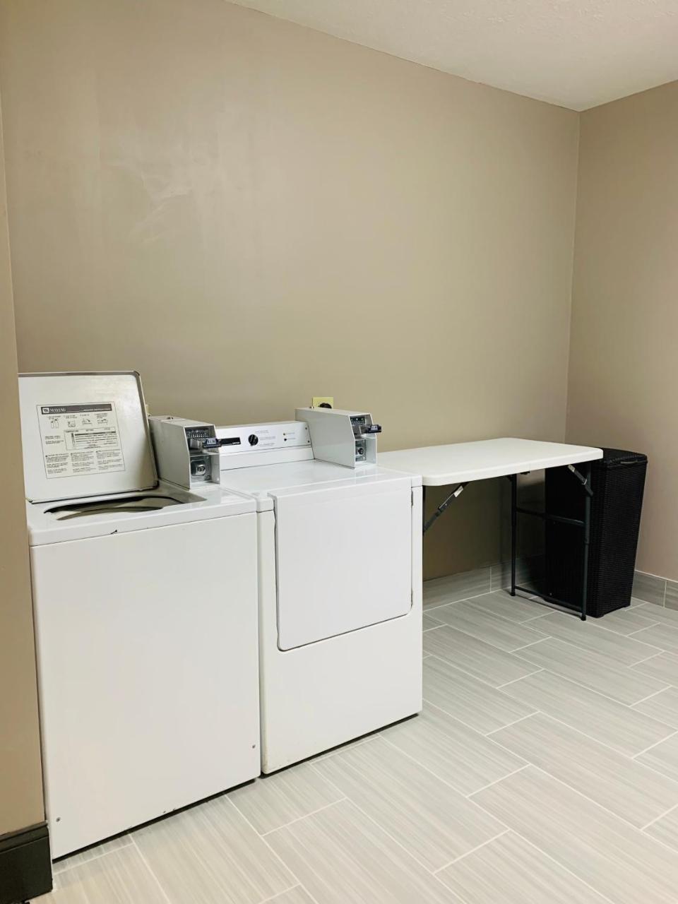 Countryside Suites Lincoln I-80 外观 照片